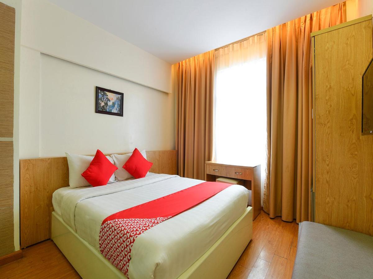 Oyo 210 Saki Hotel Hanoï Extérieur photo