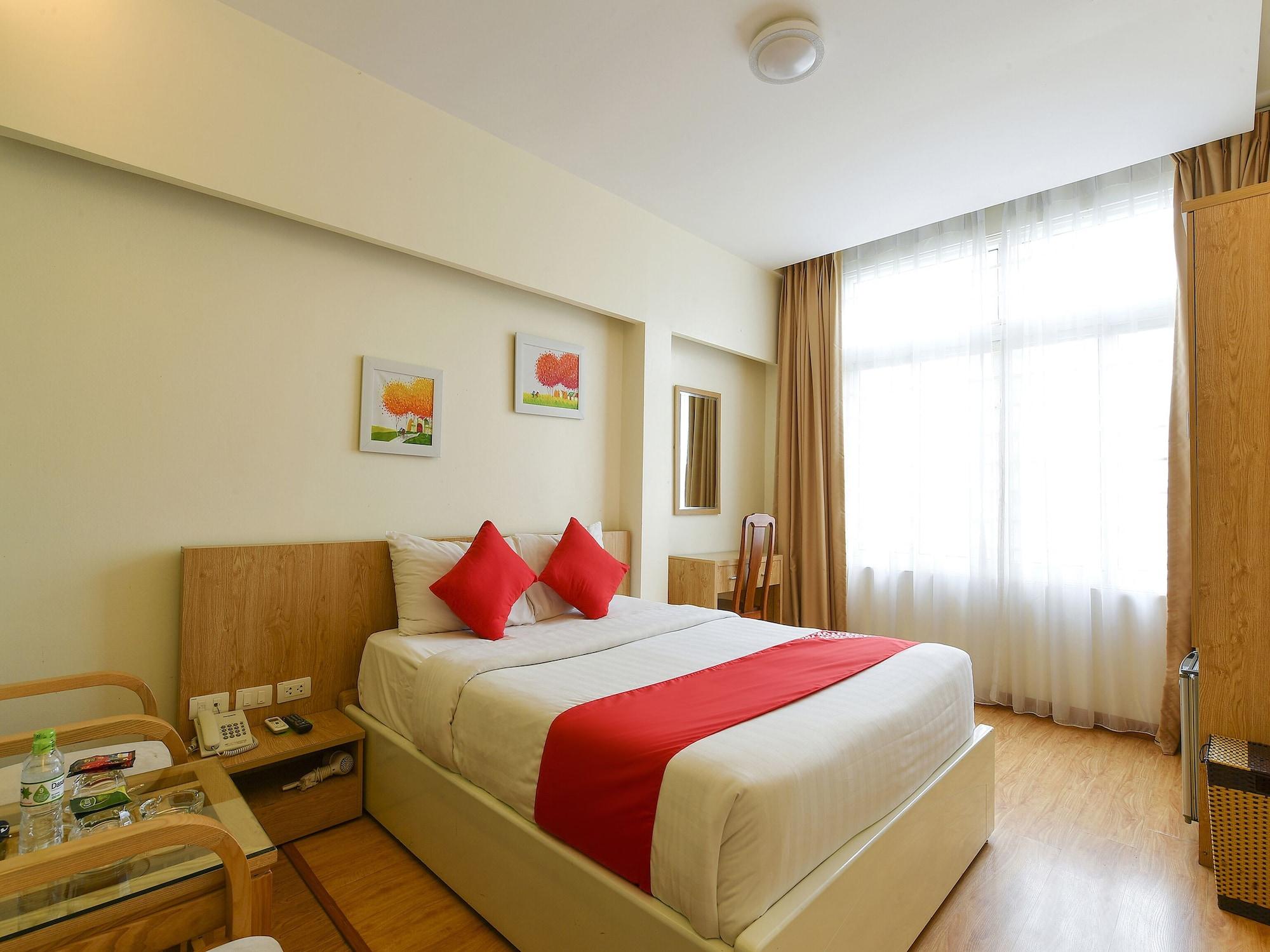Oyo 210 Saki Hotel Hanoï Extérieur photo