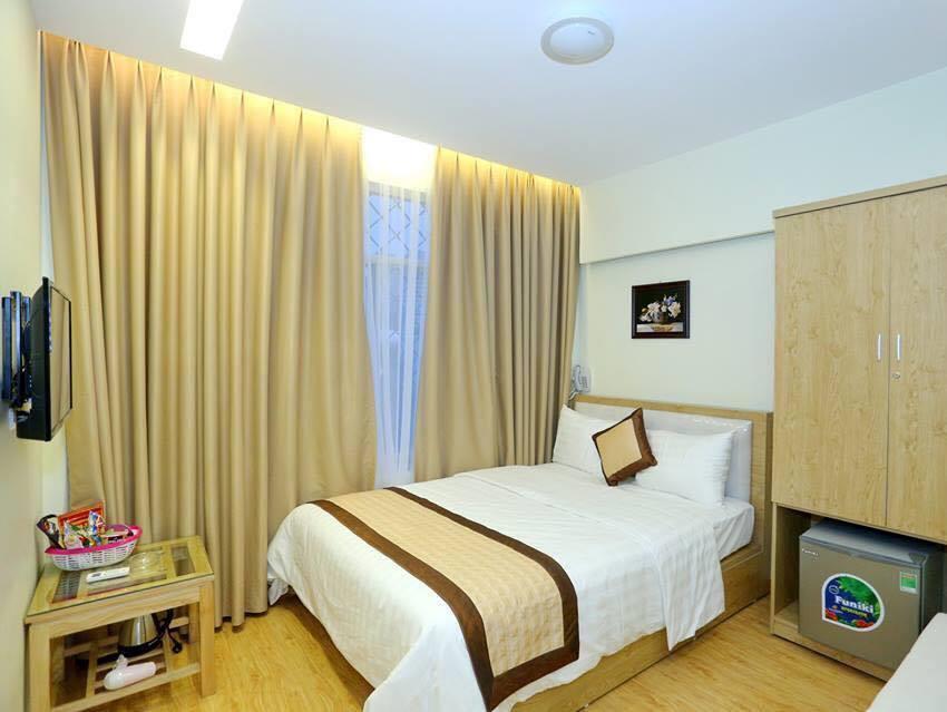 Oyo 210 Saki Hotel Hanoï Extérieur photo